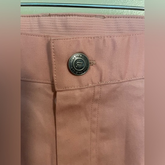 NWT Fabletics Men's The High Side Chino (Classic Fit) | 35 x 32 - Picture 3 of 6